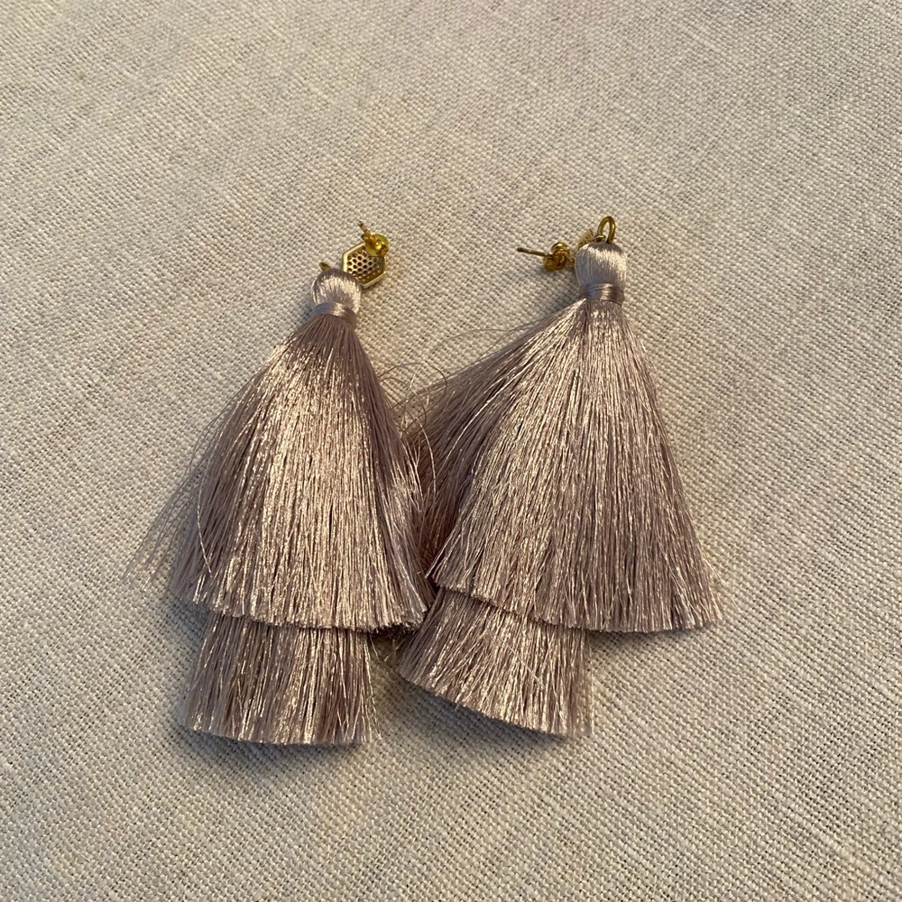 Vivian Drew champagne silk tassels